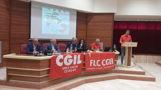 L’affondoAutonomia differenziata, Fracassi (Flc Cgil): «Valditara si dia da fare e stabilizzi i precari della scuola»