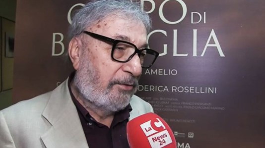 L’intervistaGianni Amelio a Cosenza per Campo di battaglia: «Fino ai 13 anni non parlavo l’italiano, come il soldato calabrese del mio film»