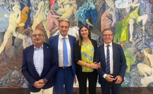 Giannetta (Fi) insieme a Gerardi (Lega), De Francesco (Fdi), Afflitto (M5s)