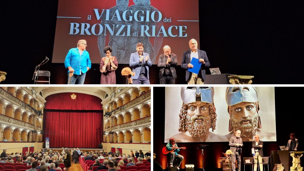 Il viaggio dei Bronzi di Riace a teatro