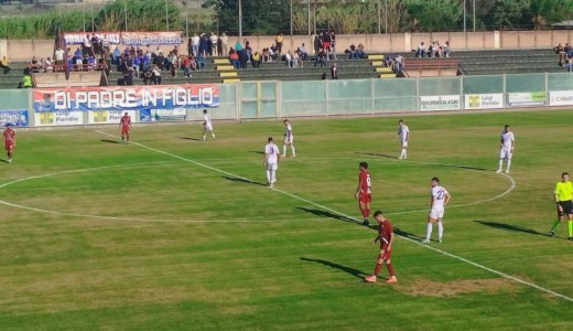 Serie DPaternò-Locri termina 2-1: la rete decisiva arriva al 49esimo minuto del secondo tempo