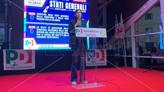 Stati generaliIl Pd a Mormanno, il gruppo regionale incontra Schlein. Bevacqua: «Da lei pieno sostegno, ora lavoriamo per costruire l’alternativa a Occhiuto»