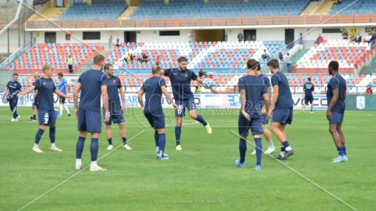 Serie BCosenza Calcio, dopo la “doccia fredda” Alvini prova a pensare al campo: oggi doppia seduta d&rsquo;allenamento