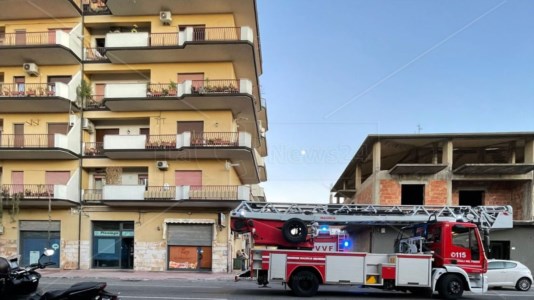 La tragediaIncendio a Locri, anziana muore intrappolata nel suo appartamento