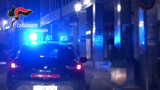 StalkingPerseguita l’ex compagna e le incendia l’auto nel Reggino: concluse le indagini