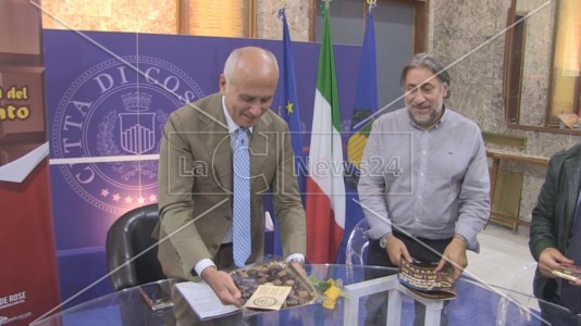 Presentato il programmaCosenza, torna la Festa del Cioccolato. Caruso: «Ci aspettiamo di superare i 150mila visitatori dello scorso anno»