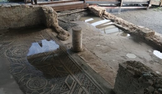 Il sopralluogoCasignana, corsa contro il tempo per salvare i mosaici della Villa Romana. La Soprintendenza: i fondi ci sono