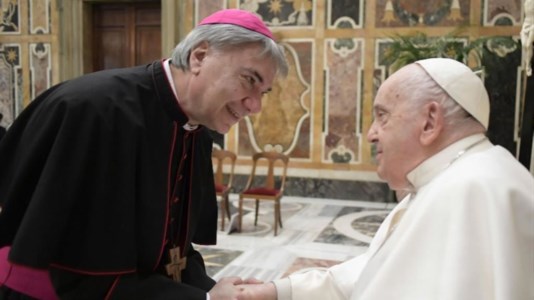 L’annuncioIl calabrese Domenico Battaglia nominato cardinale da Papa Francesco: «Ma non chiamatemi eminenza, sarò sempre don Mimmo»