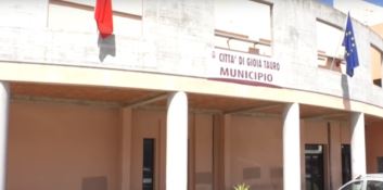 Il municipio di Gioia Tauro