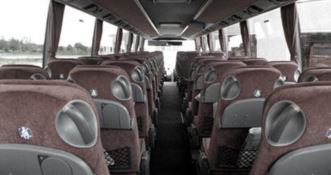 Bus con minori senza assicurazione, sequestrato