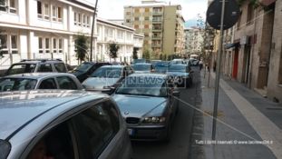 Cosenza, chiude al traffico Via Misasi: la città precipita nel caos (VIDEO)