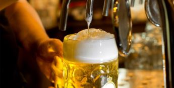 La “bionda” di San Francesco: la storia della birra calabrese che conquistò il mondo