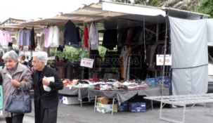 Lamezia, la rabbia degli ambulanti del mercato di Nicastro - VIDEO