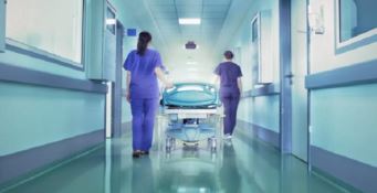 Sanità, l'allarme degli infermieri: «In Calabria mancano 4mila unità»
