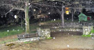 Illuminazione nei parchi a Cosenza, Occhiuto: «Più sicurezza per i cittadini» 
