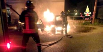 Due auto in fiamme a Girifalco