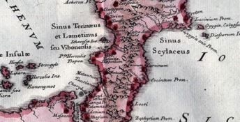 Il mistero della piccola Atlantide calabrese scomparsa nel Golfo di Sant'Eufemia