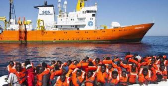 Salvini chiude i porti: 1400 profughi ostaggi del mare
