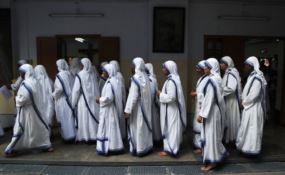 Suore di Madre Teresa di Calcutta accusate di aver venduto bambini