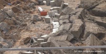 Operai morti a Crotone, il crollo del muro si poteva evitare - VIDEO