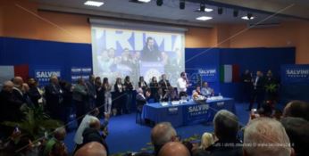 Bagno di folla per Salvini che torna in Calabria 