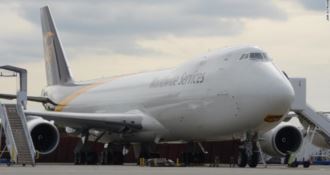 A Lamezia arriva il Boeing 747, il più grande aereo mai atterrato 