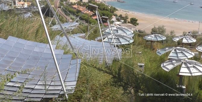 I pannelli solari del nuovo impianto realizzato all’ospedale di Cetraro