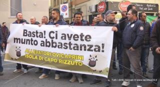 La protesta dei pastori a Crotone