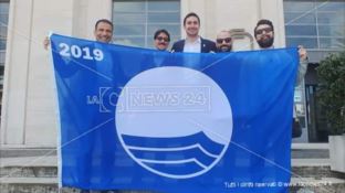 Turismo e ambiente, a Soverato sventola ancora la bandiera blu