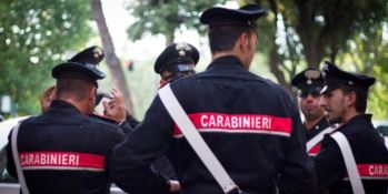 La Camorra comprava droga dalla ndrangheta: 26 arresti nel Napoletano
