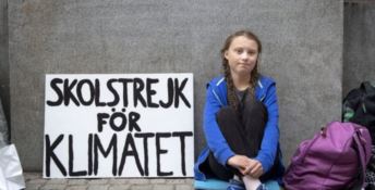 Greta Thunberg in viaggio verso Roma per la manifestazione sul clima
