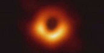 La foto di un buco nero, la prima della storia: è di 56 mln di anni fa