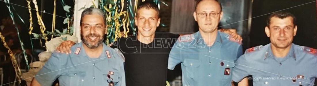 Vincenzo Di Gennaro insieme ad alcuni colleghi di Crosia