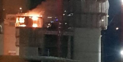 L’incendio divampato nella pila 13 del nuovo viadotto di Genova - Fonte Ivg