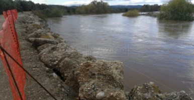 Il fiume Crati ingrossato
