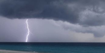 Allerta meteo, previsti venti forti e mareggiate in Calabria