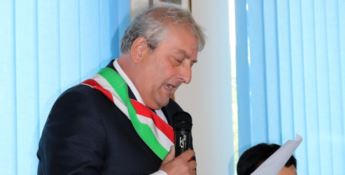 Il senatore e neo sindaco di Diamante Ernesto Magorno