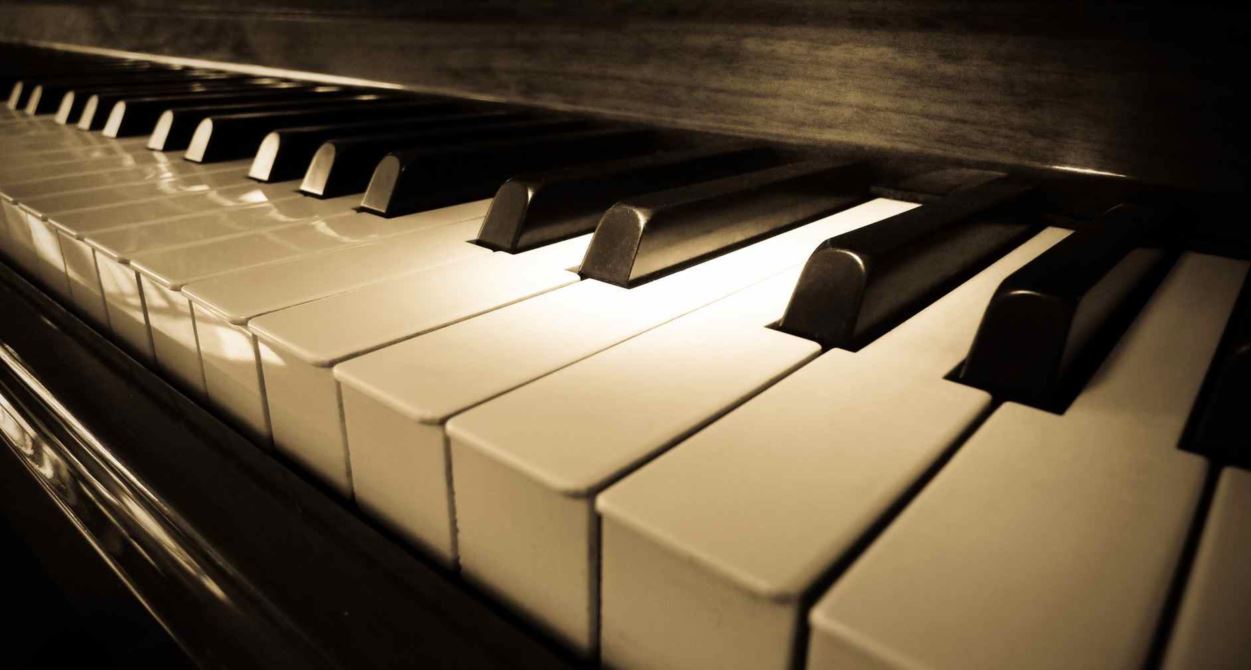La tastiera di un pianoforte
