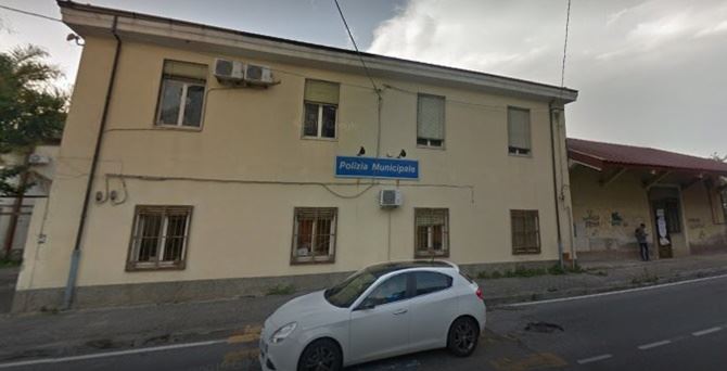 La sede della Polizia municipale a Vibo Valentia