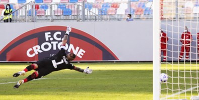 Serie A, per il Crotone difesa da rivedere: 17 gol incassati in 6 giornate