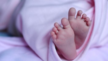Piedini di neonato, foto da pixabay