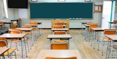 Scuola, l'Ufficio regionale lancia l'allarme: «Ancora senza aule 14mila studenti calabresi» 