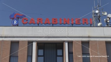 Violento pestaggioAggressione al titolare di un negozio a Cosenza, il racconto della vittima: «Botte e calci anche alla guardia giurata»