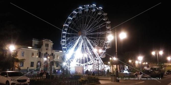 La ruota panoramica di Vibo Valentia