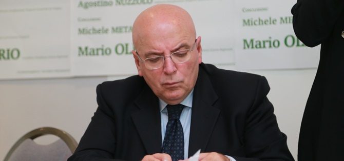 Il presidente della Regione, Mario Oliverio