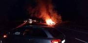 L’auto si incendia dopo incidente: muore 22enne a Cassano - VIDEO