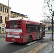Uomo senza vita sul bus Quattromiglia - Cosenza